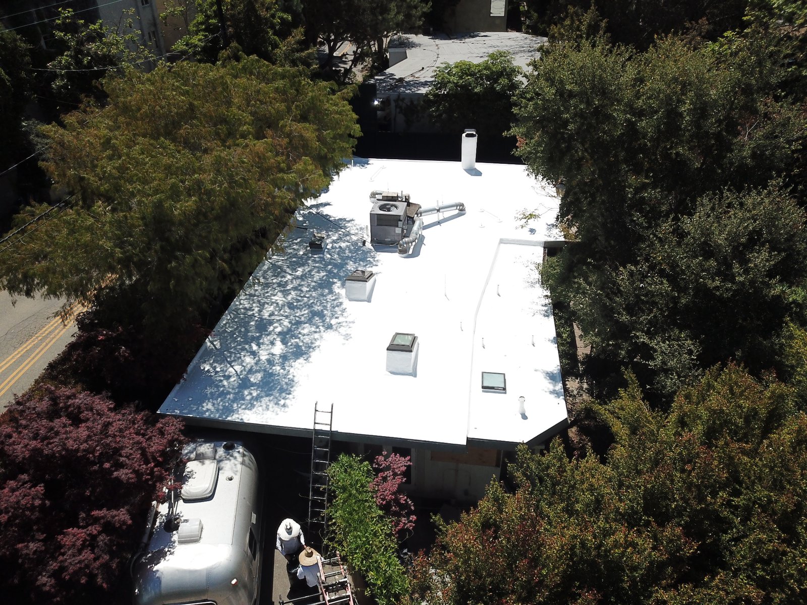 Mid Century Modern Residential - Flat Roof roof